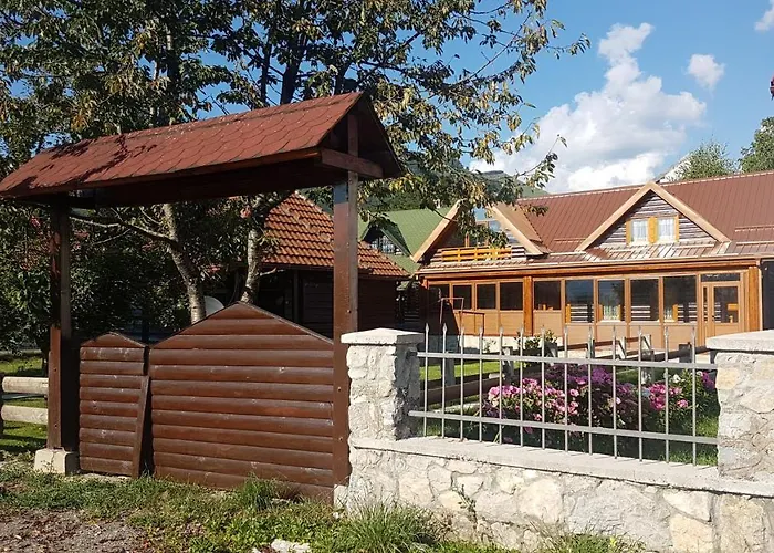 Lumber Apartments Kolasin